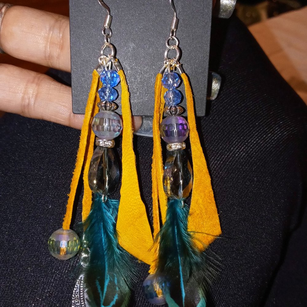 Leather earrings
